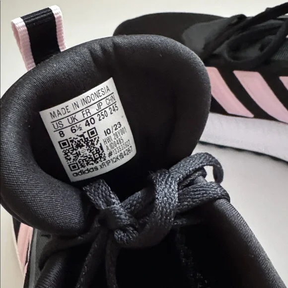 Adidas Women's Athletic Running Shoes - Picture 5 of 6